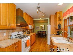 11 Waverly Court - Photo 9