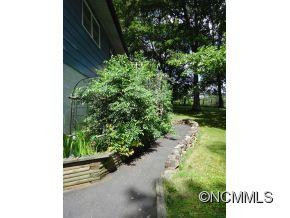 178 Fox Lane - Photo 18