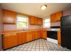 5 Smith Graveyard Road - Photo 3