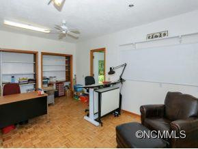 366 HIDDEN COVE LANE - Photo 17