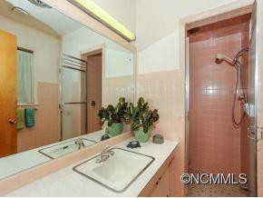 366 HIDDEN COVE LANE - Photo 10