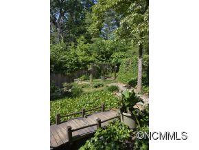 3 Hawthorne Dr - Photo 9