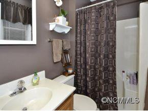 318 COLONY LANE - Photo 10