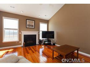 4 Holmes Lane - Photo 4