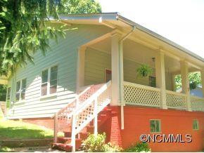 7 Wood Avenue - Photo 2