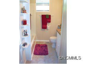 7 Wood Avenue - Photo 12