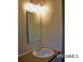 7 Wood Avenue - Photo 13