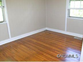 7 Wood Avenue - Photo 21