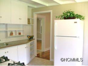 7 Wood Avenue - Photo 5