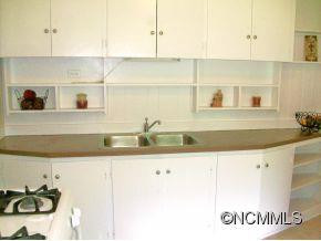 7 Wood Avenue - Photo 6