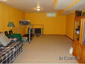 18 DOVER LANE - Photo 11