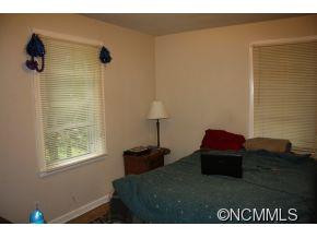 3 W Chapel Circle - Photo 6