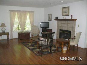 243 Laurel Ridge - Photo 3