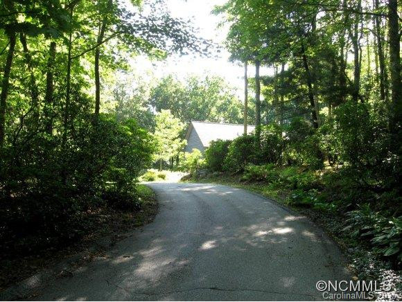 35 Tanglewood Drive - Photo 2
