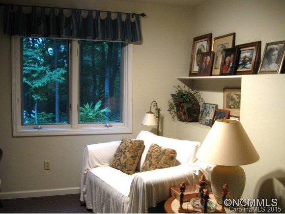 35 Tanglewood Drive - Photo 17