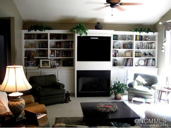 35 Tanglewood Drive - Photo 4