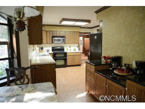 35 Sunnycrest Drive - Photo 14