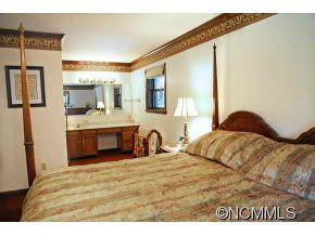 35 Sunnycrest Drive - Photo 17