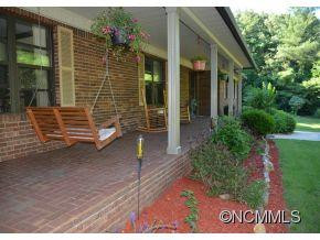 35 Sunnycrest Drive - Photo 3