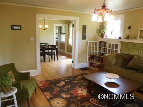 527 Fairview Road - Photo 3