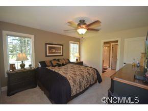116 Woods Edge Road - Photo 12