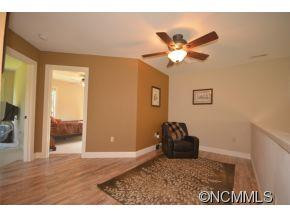 116 Woods Edge Road - Photo 15