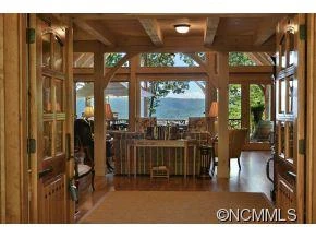 418 White Squirrel Ln.