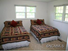900 REEMS CREEK ROAD - Photo 12