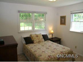 900 REEMS CREEK ROAD - Photo 14