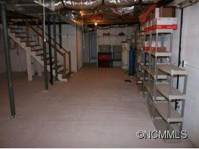 900 REEMS CREEK ROAD - Photo 15