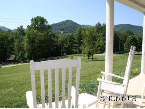 900 REEMS CREEK ROAD - Photo 4