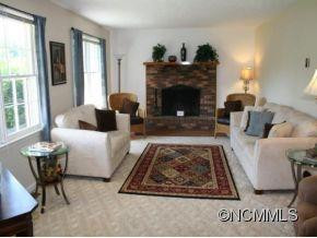 900 REEMS CREEK ROAD - Photo 7