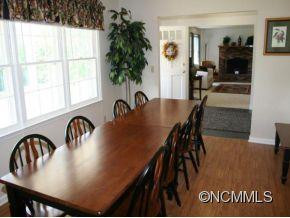 900 REEMS CREEK ROAD - Photo 8