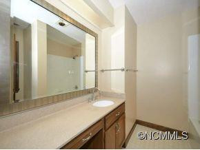 911 SUNLIGHT RIDGE DRIVE - Photo 11