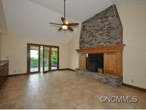 911 SUNLIGHT RIDGE DRIVE - Photo 3