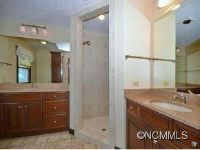 911 SUNLIGHT RIDGE DRIVE - Photo 9