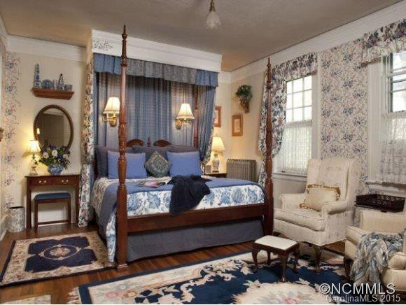 46 & 48 CUMBERLAND CIRCLE - Photo 10