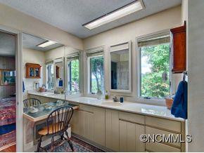 841 DOVE COVE RD. - Photo 14