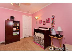 7 Spring St - Photo 14