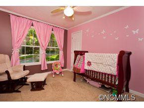 7 Spring St - Photo 15