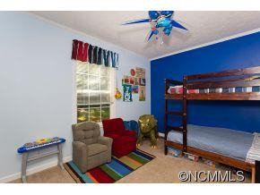 7 Spring St - Photo 17