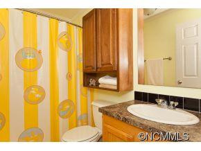 7 Spring St - Photo 18