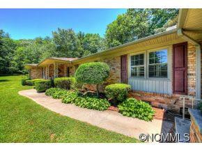 318 Crestview - Photo 2