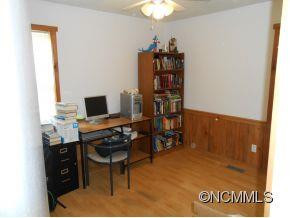 401 Paint Fork Road - Photo 8