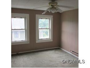  - Photo 3