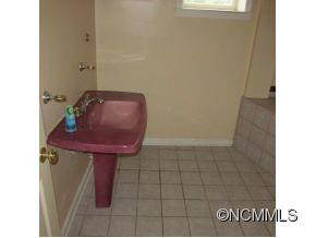  - Photo 8
