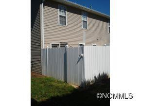 49 Farington Circle - Photo 2