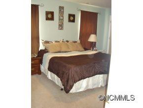 49 Farington Circle - Photo 9