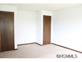 100 Moore Hill Lane - Photo 5