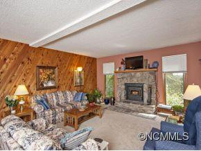 89 WENLOCK WAY - Photo 6